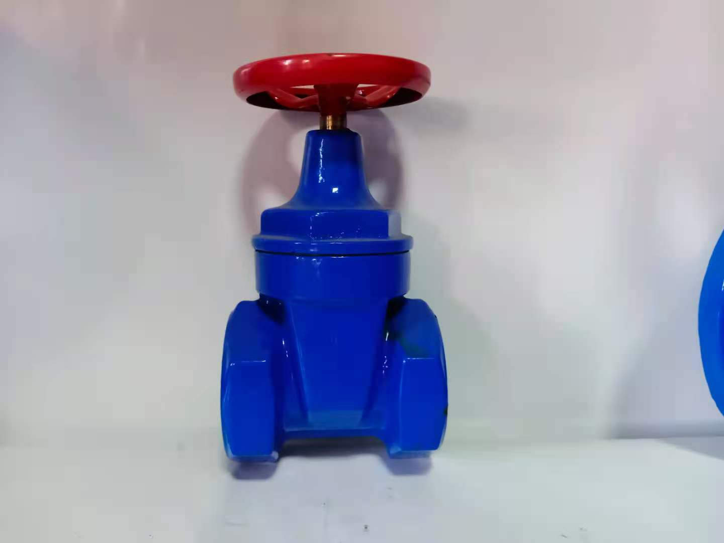 丝扣闸阀